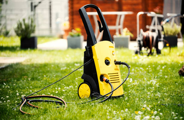 Animal Enclosure Cleaning in Brilliant, AL